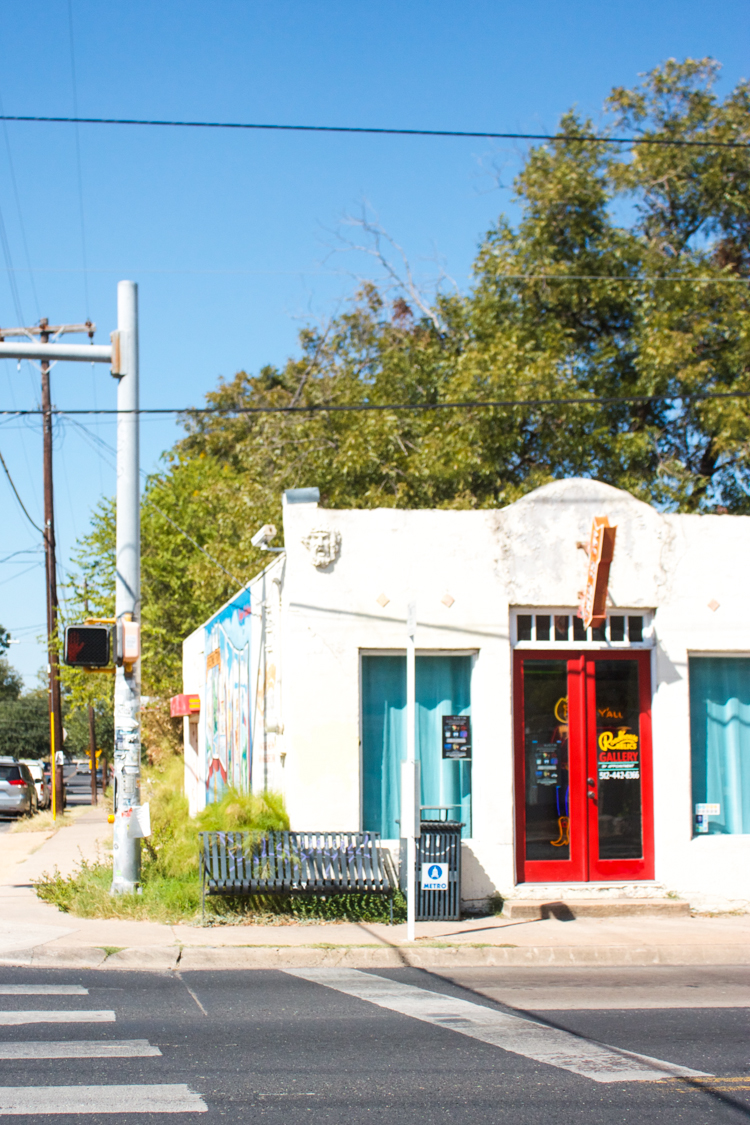 Around Austin- Torchy's + Holy Cacao + Austin Mural -One Little Minute Blog-14