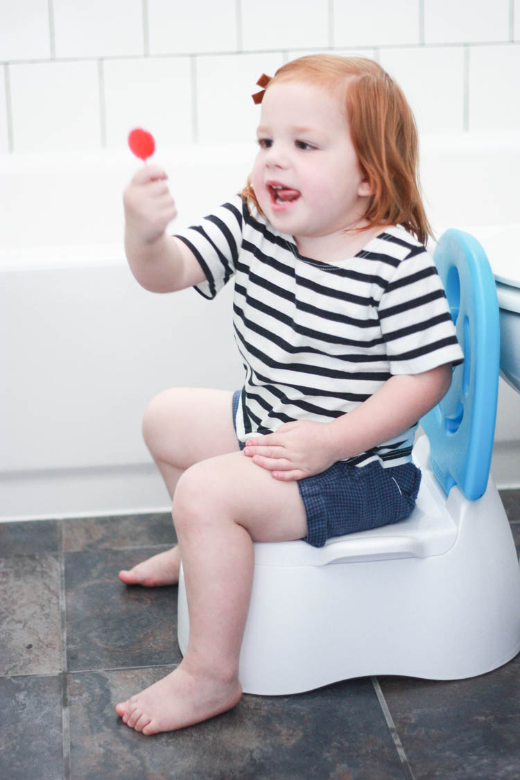 5 tips for successful potty training - Lovebugs and Postcards