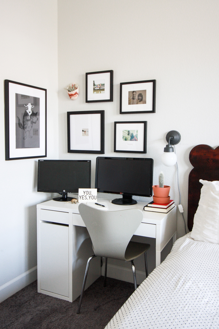 Minimalist Office In The Bedroom for Living room