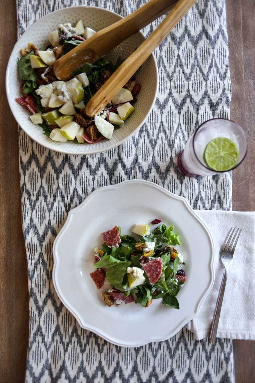 fall-inspired-mason-jar-salad-recipe-8