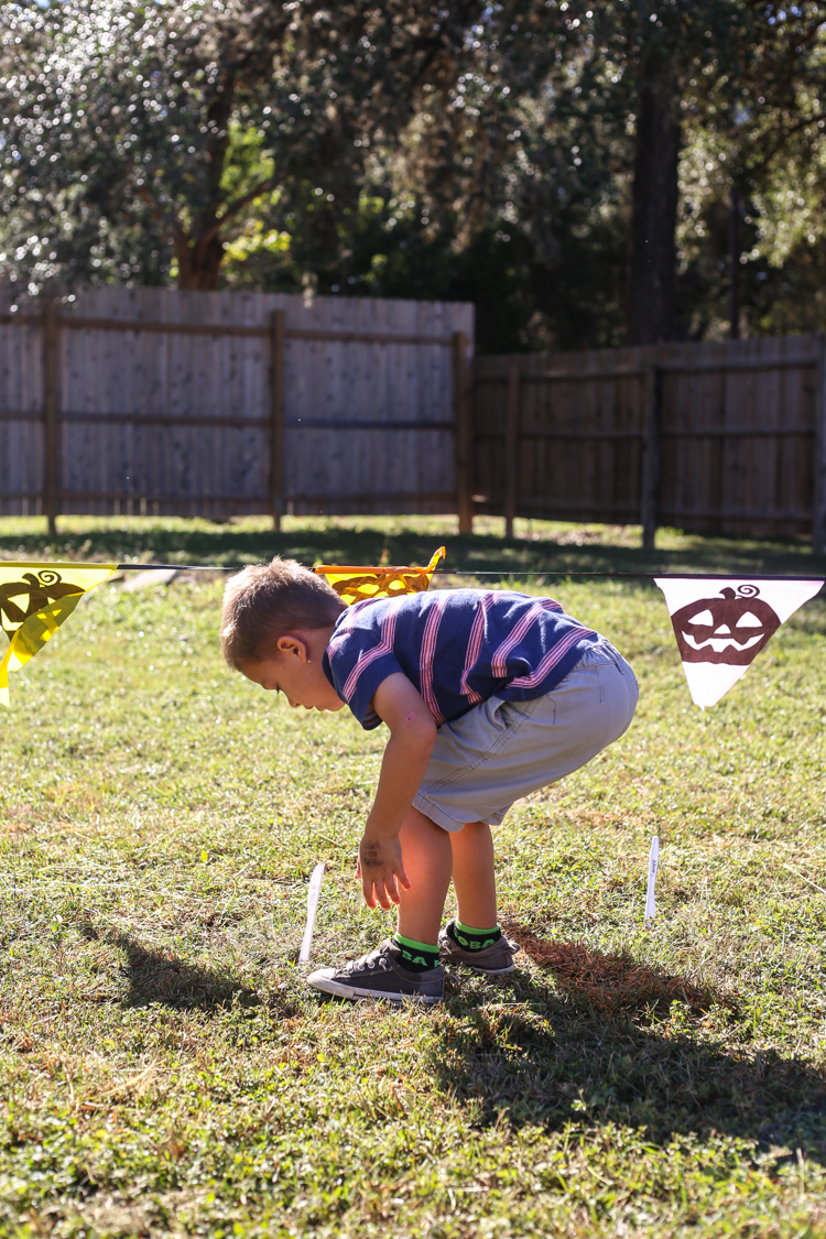 Fun Hiking Games for the Kids - Jellystone Park