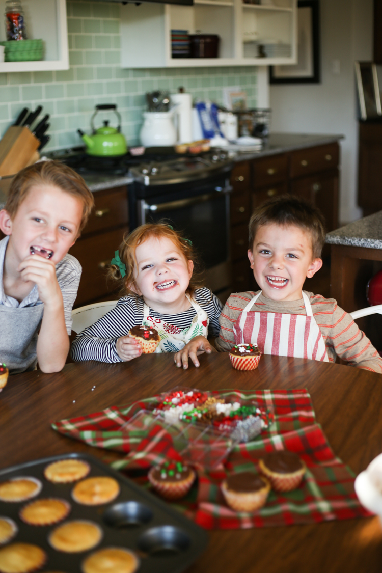 diy-kids-dish-towel-apron-one-little-minute-18