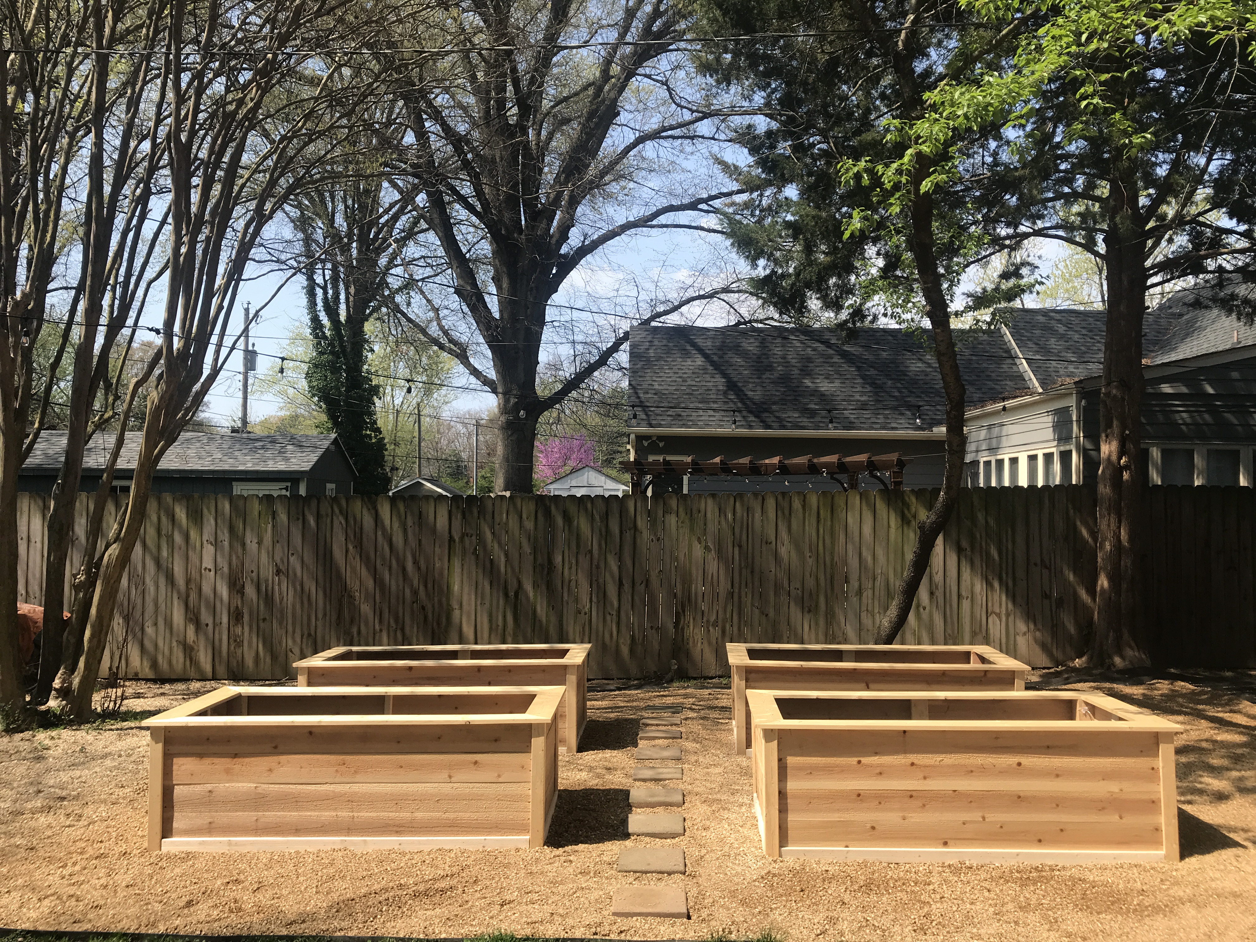 Easy DIY Raised Garden Bed - Love & Renovations